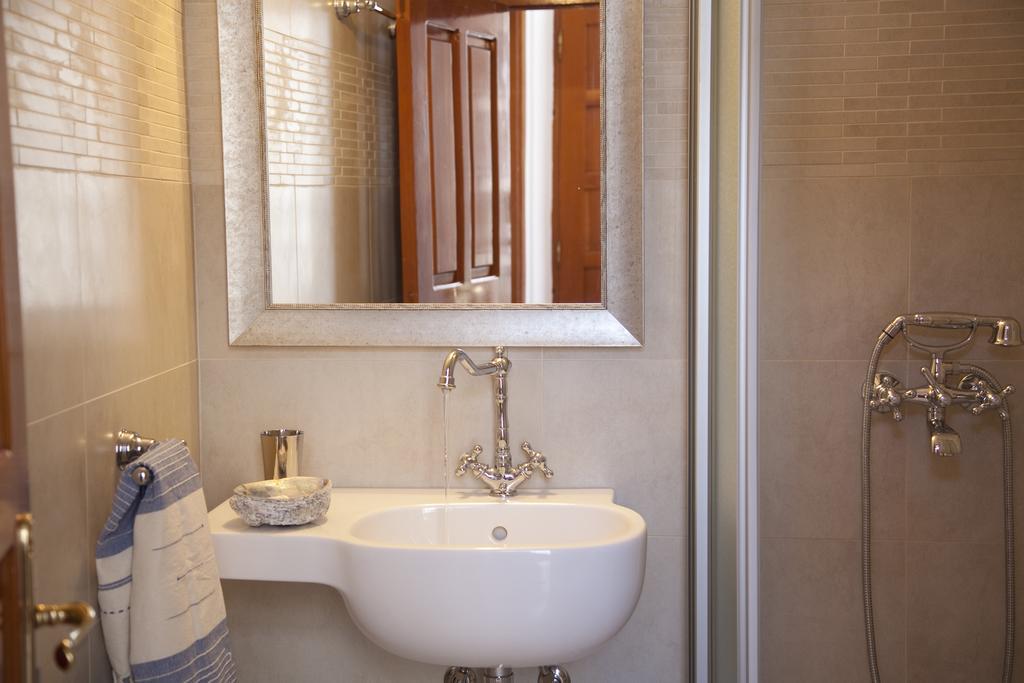 Villa Lindos Eksteriør billede
