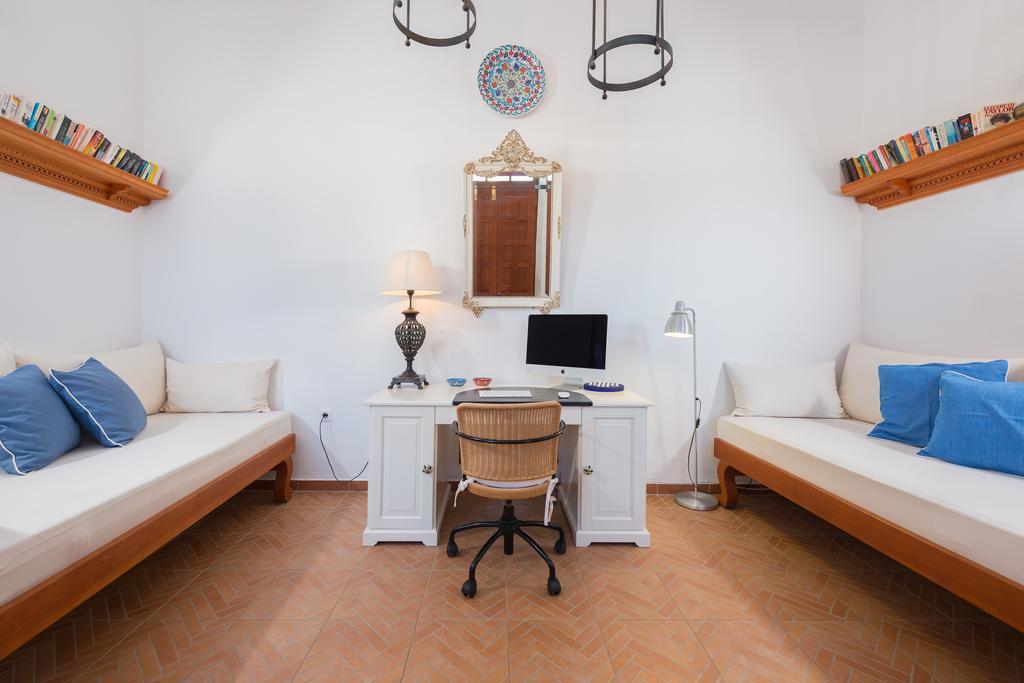 Villa Lindos Eksteriør billede