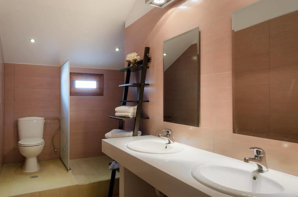 Villa Lindos Eksteriør billede